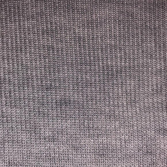 Cropped Sweater - Picture 3 of 3